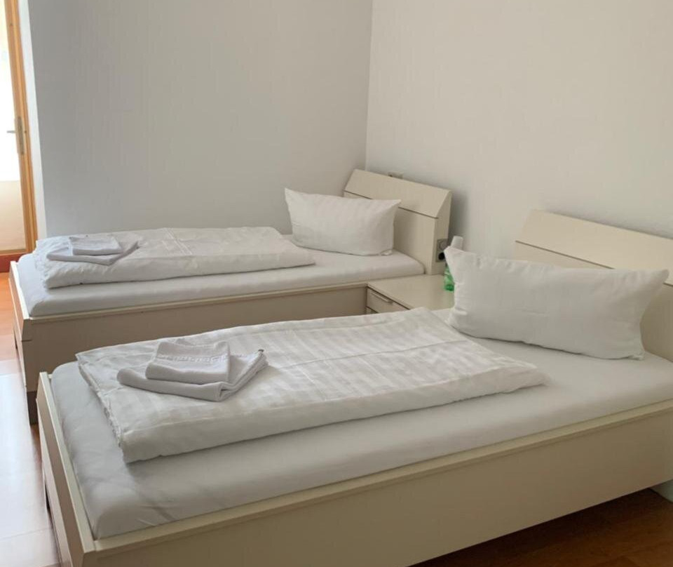 Linde Restaurant & Hotel