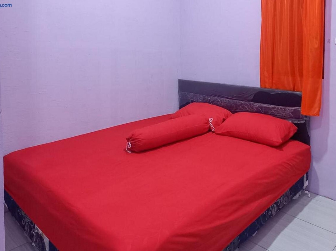 Jessy Homestay Lolak