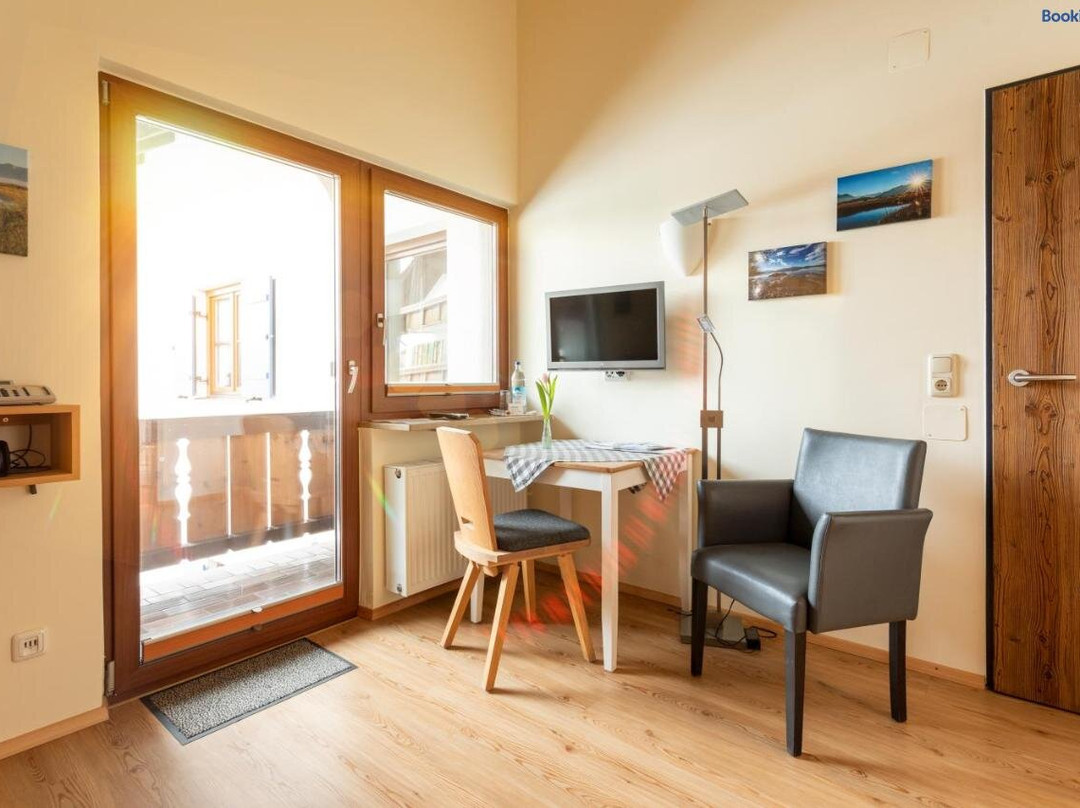 Bad Kohlgrub酒店住宿-Kurbad und Landhaus Siass