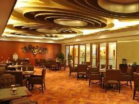 嘉臣国际大酒店