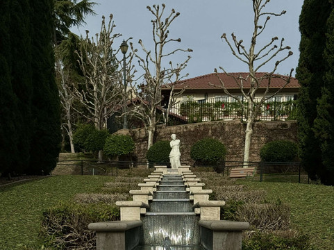 The Gardens of the World-千橡市必去景点