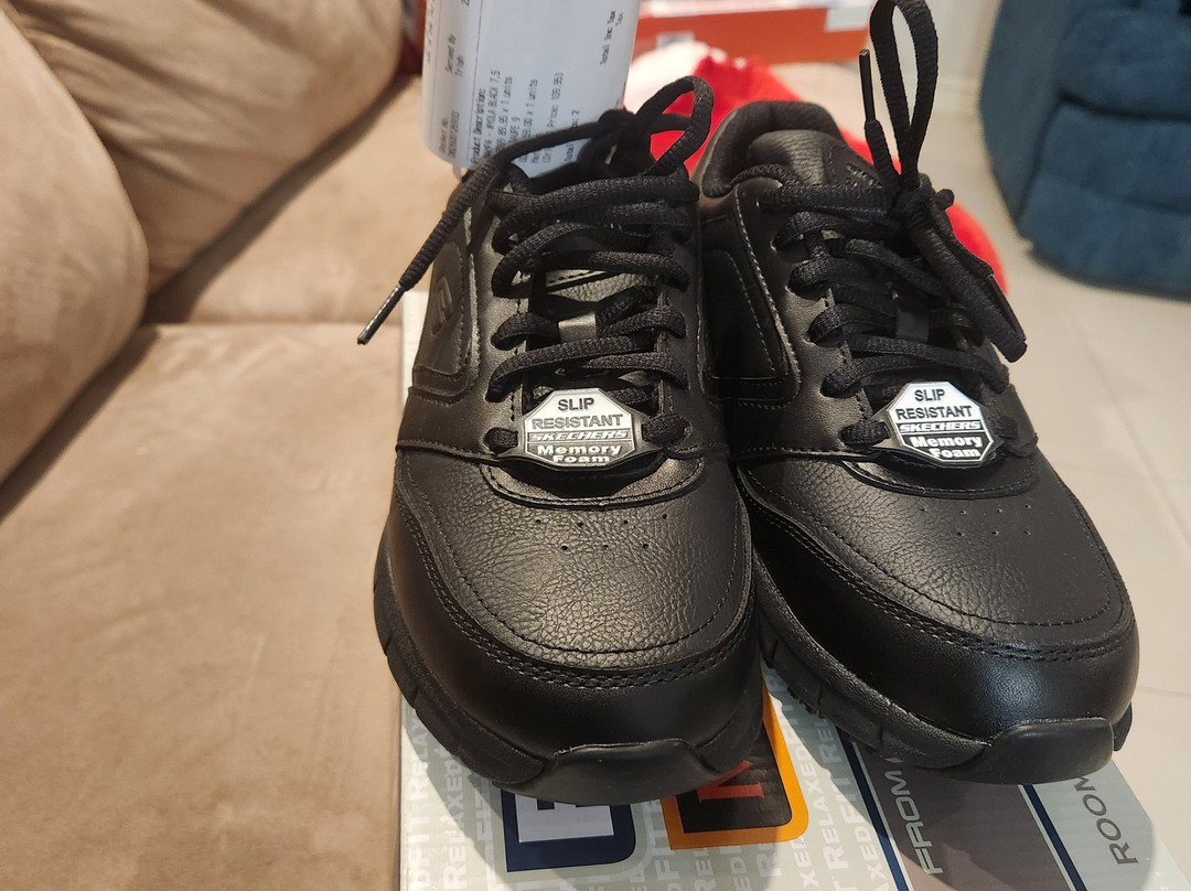 打折鞋店-阿文图拉必去景点