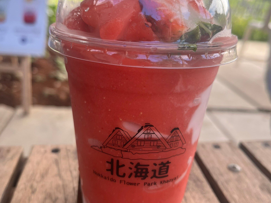 Strawberry Picking in Khaoyai景点图片