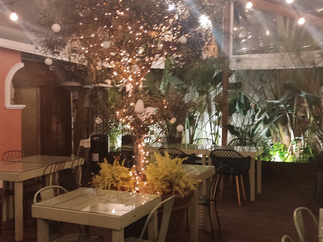 Volta e Meia Restaurante Bar