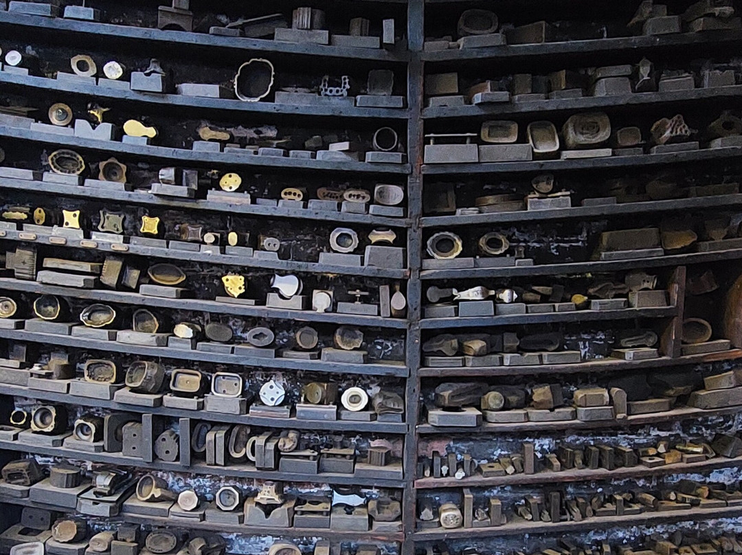 J. W. Evans Silver Factory-伯明翰必去景点