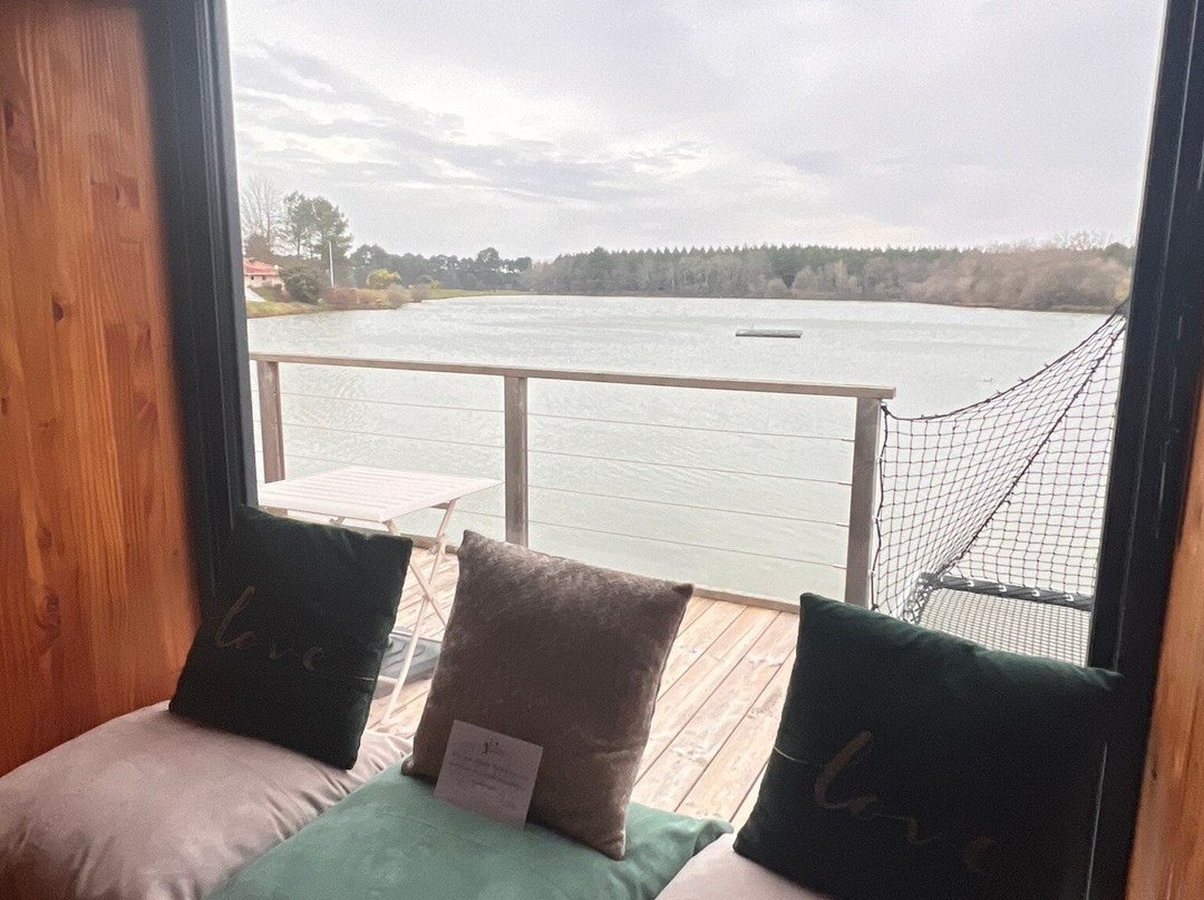 Écolodges du Golf du Sauternais主图