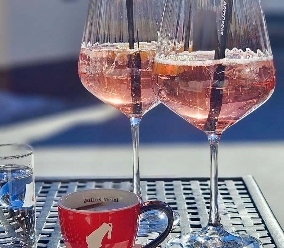 博格特酒店主图