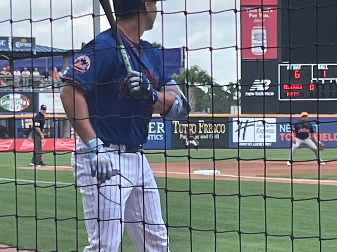 Clover Park-圣露西港必去景点