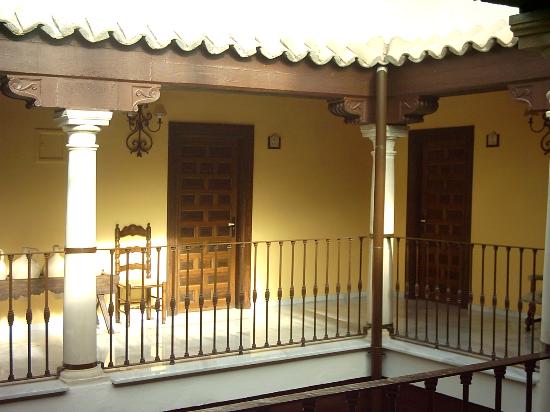 Hotel Maria de Molina-浴室