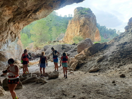 Cueva Del Salitre-Beniajan必去景点