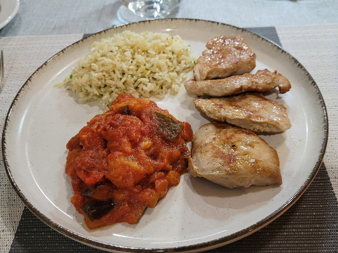 蒙嘉庄园酒店主图