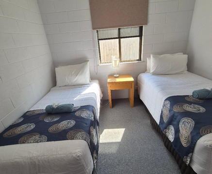 信天翁汽车旅馆