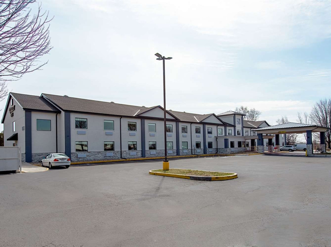 Quality Inn Mishawaka Near Notre Dame