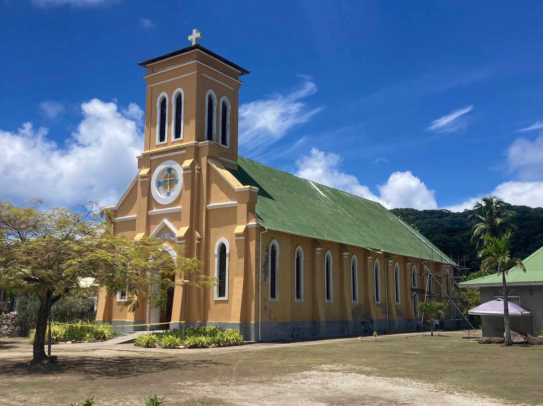 Notre Dame de L’Assomption Church景点图片