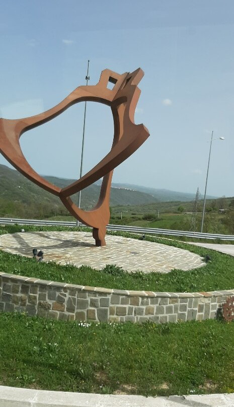 Monumento Alla Campana景点图片