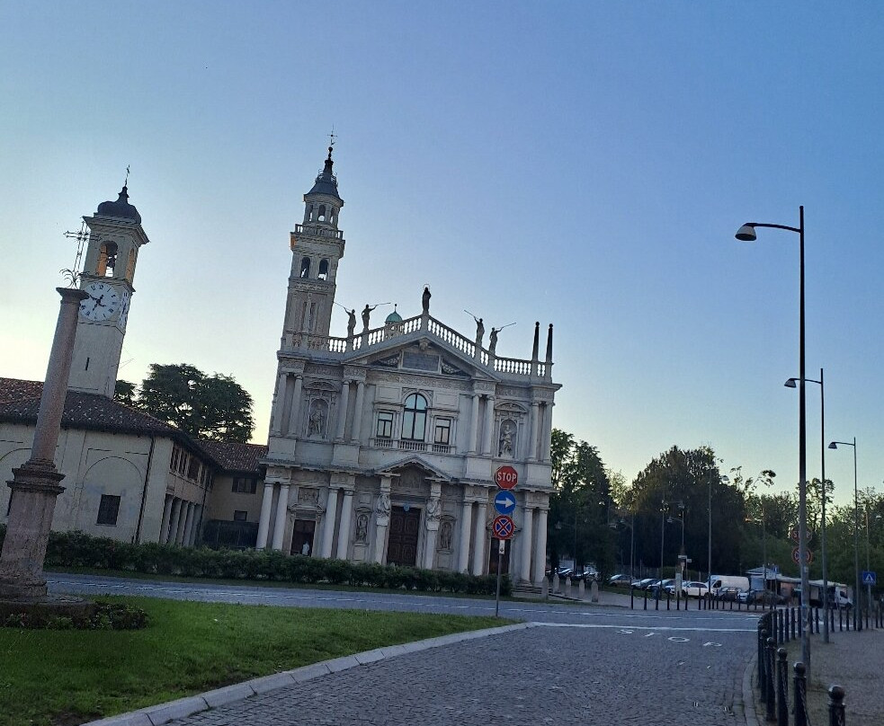 Santuary of Our Lady of Miracles景点图片