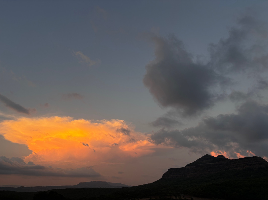 Cloud 9 Hills Resort主图