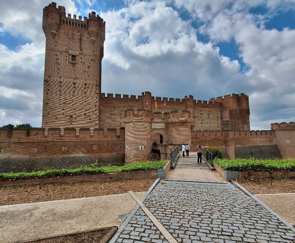 Castillo de la Mota-Medina del Campo必去景点
