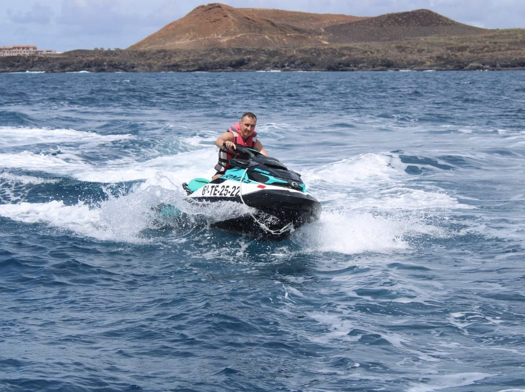 Flash Jet Ski景点图片