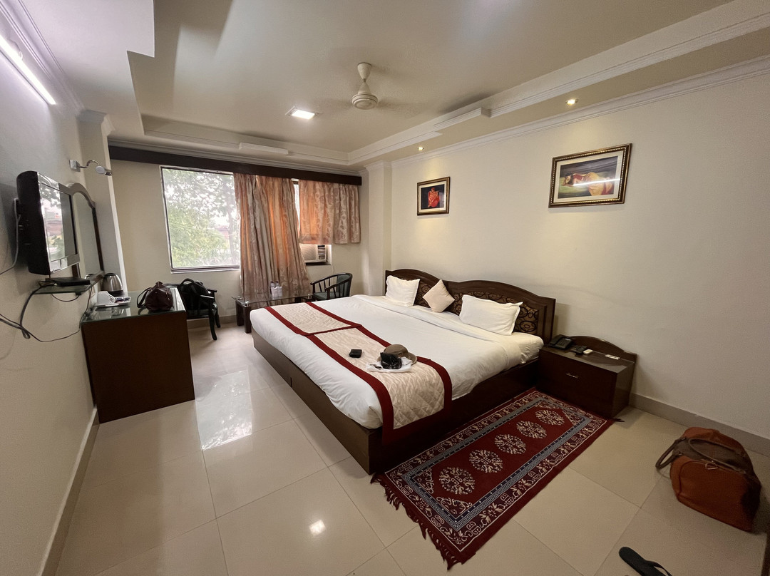 菩提伽耶丽晶大酒店主图