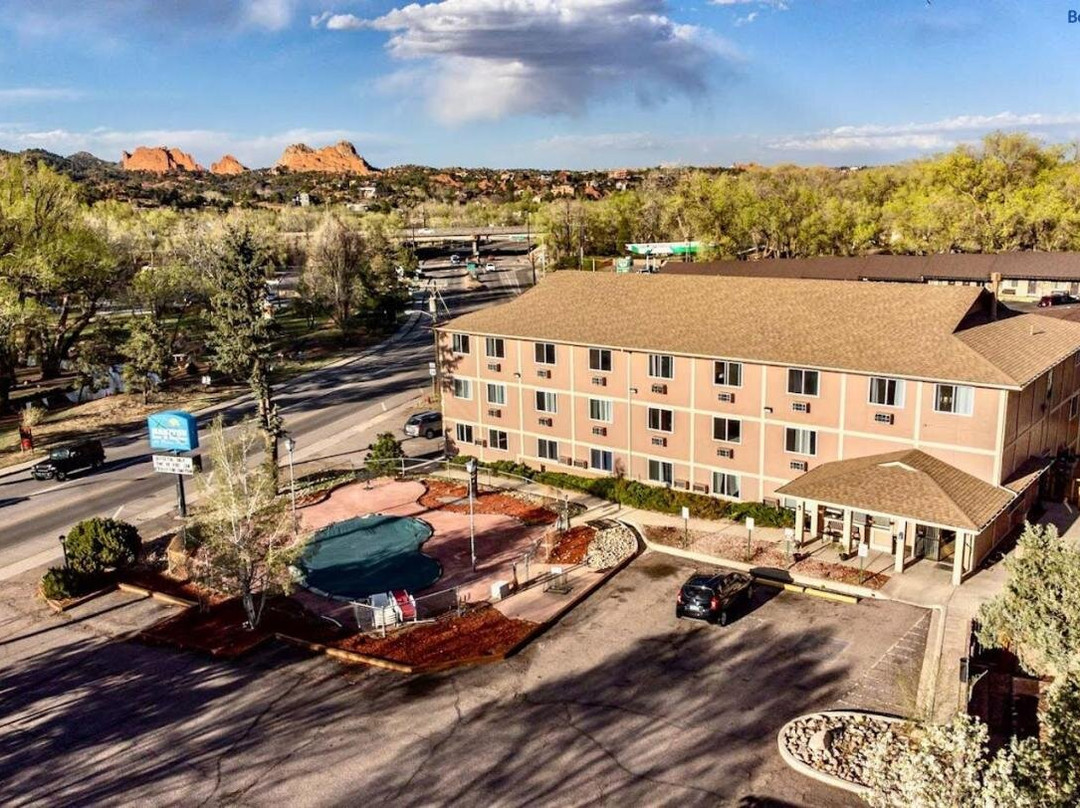 Super 8 Manitou Springs