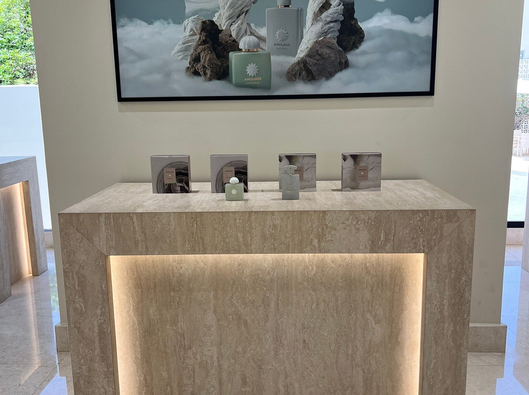 Amouage Manufacture And Visitor's Centre-锡卜必去景点