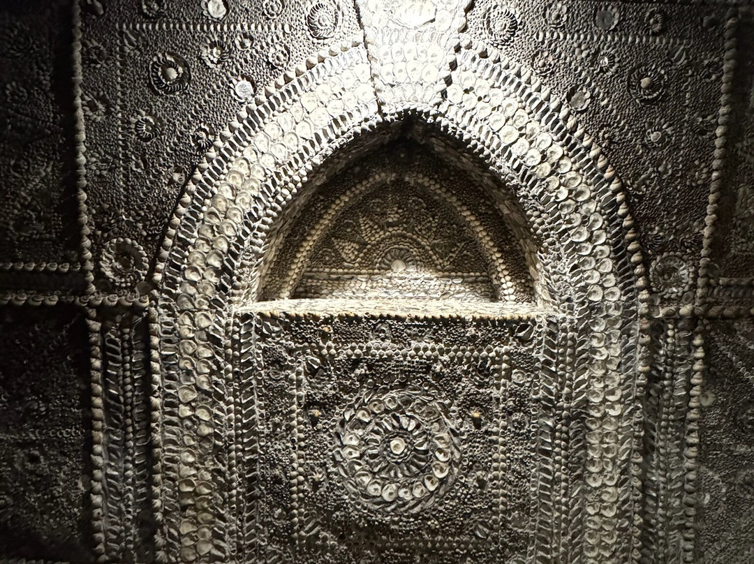 The Shell Grotto景点图片