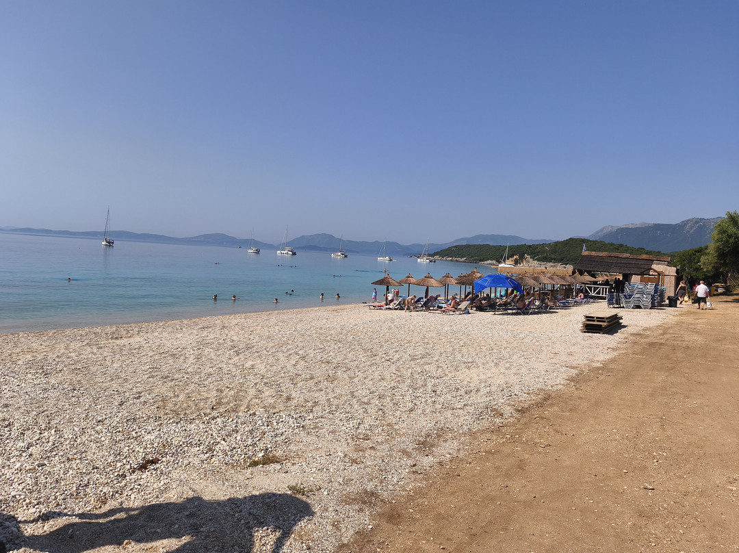 Vathiavali Beach-Palairos必去景点
