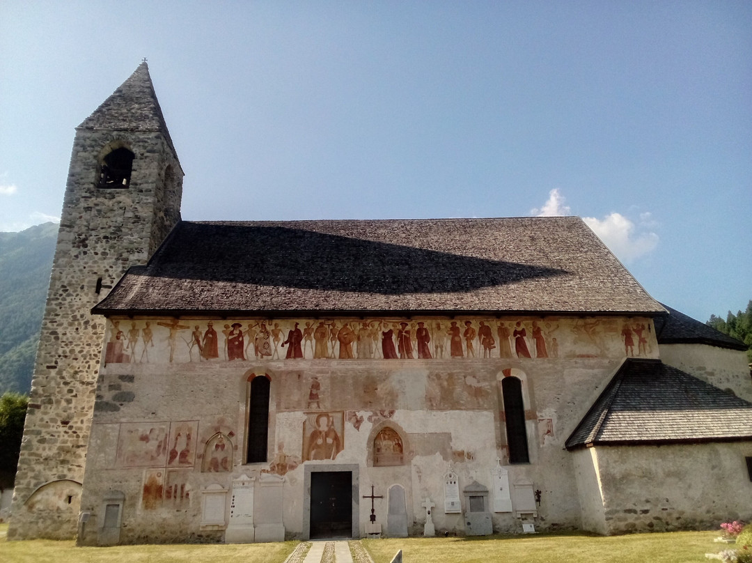 Chiesa di San Vigilio-平佐洛必去景点