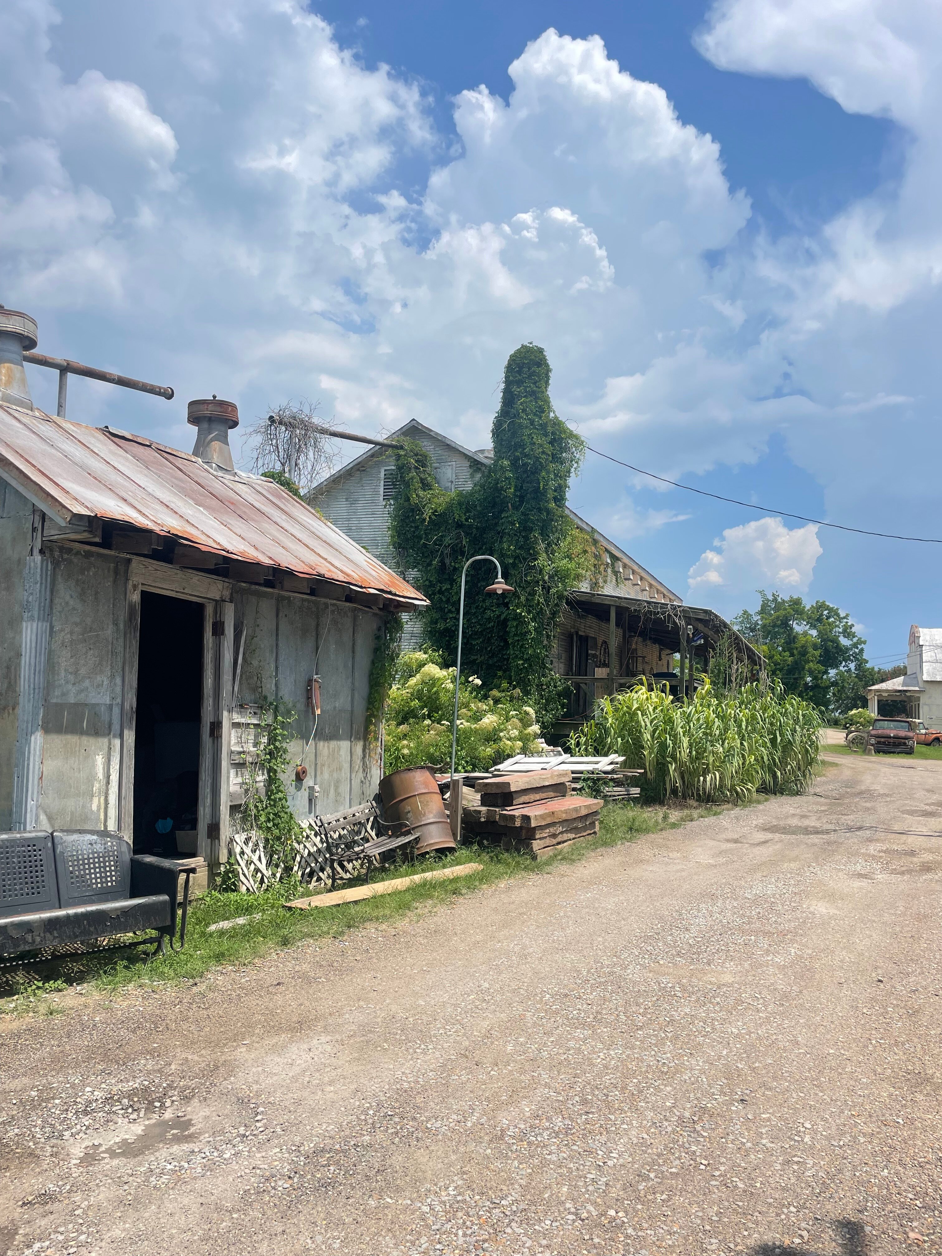 Shack Up Inn-官方