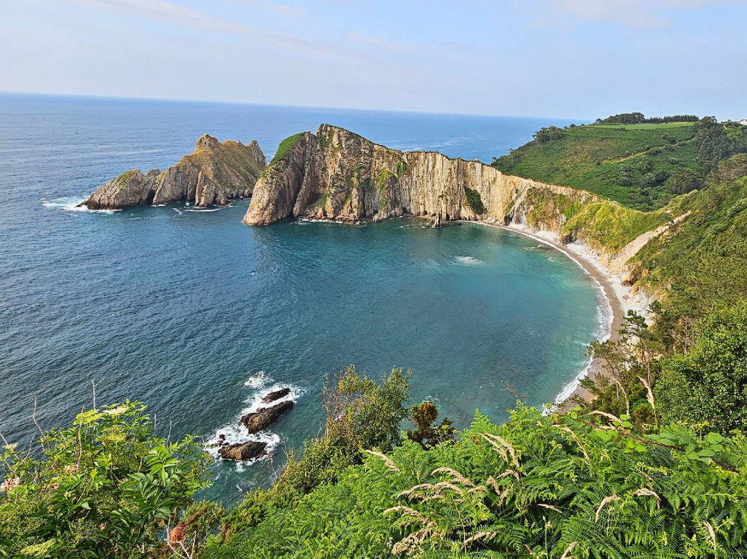 Playa Del Silencio-Castaneras必去景点