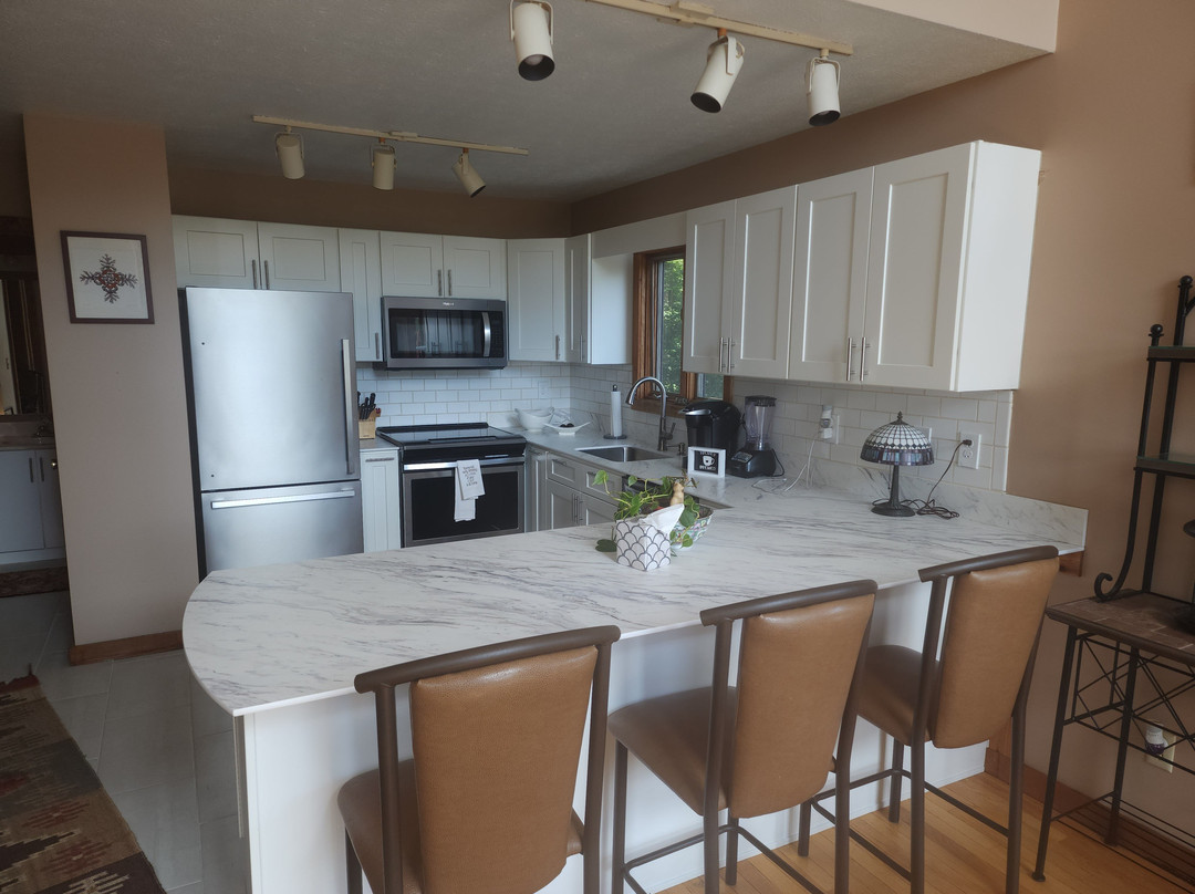 Hoke-E-Geez-Bedford必去景点