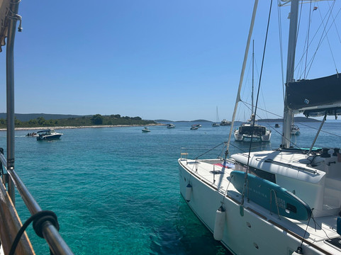 Mistika Three Island Tour-特罗吉尔必去景点