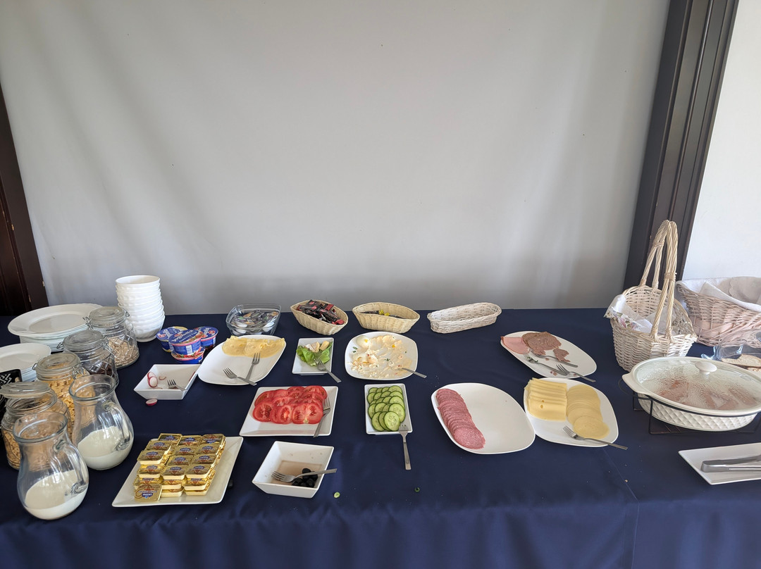 Otmuchow酒店住宿-Zamek Otmuchow