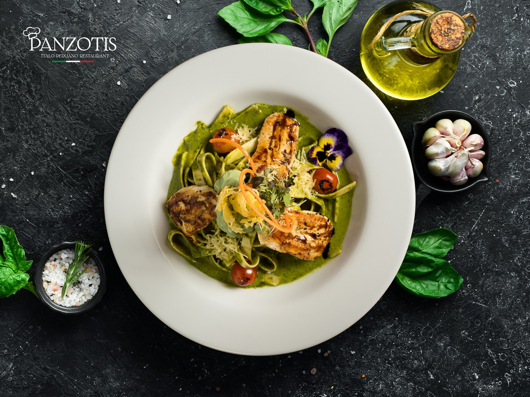 Panzotis Ítalo Peruano Restaurant