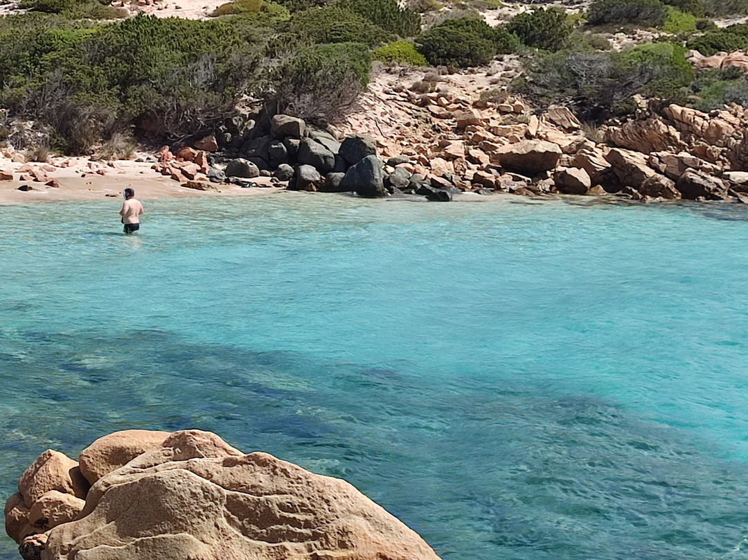 Motonave Imperatrice-La Caletta必去景点