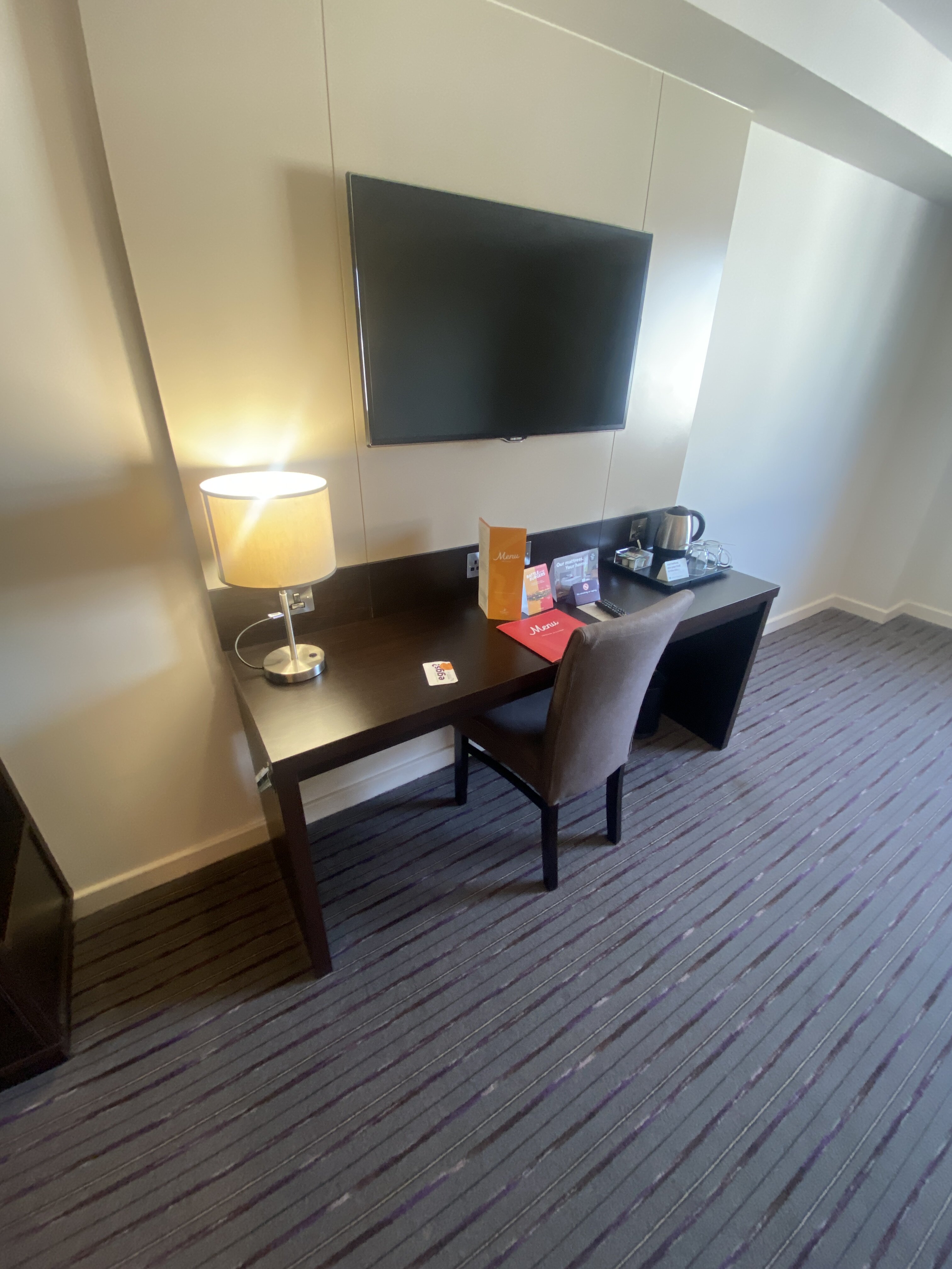 Premier Inn Edinburgh Park (Airport) hotel-客卧