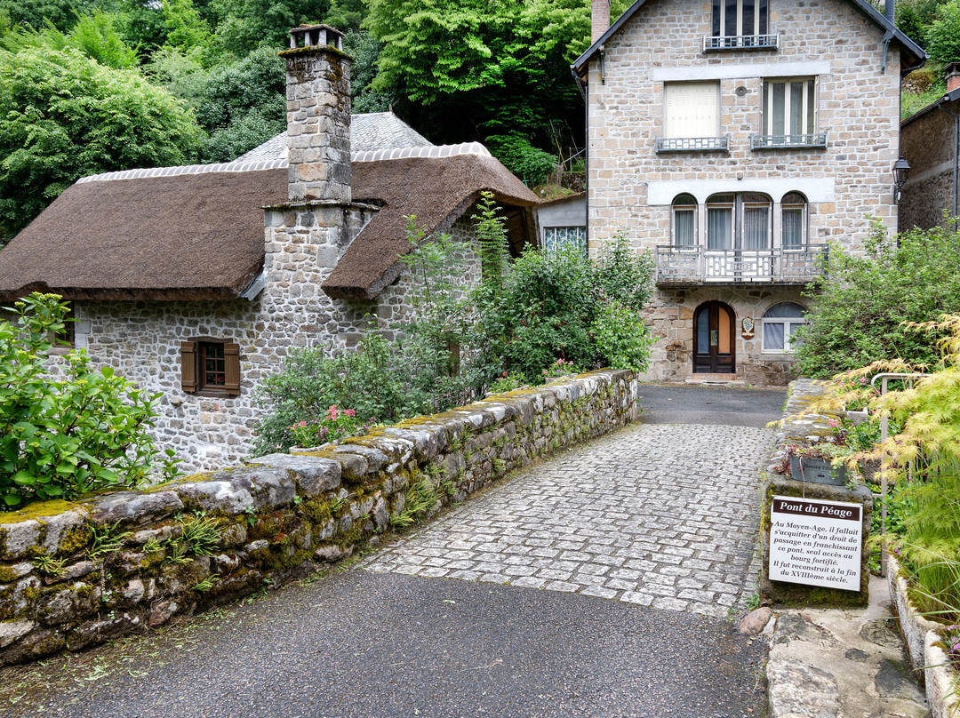 Pont Du Péage-Gimel-les-Cascades必去景点