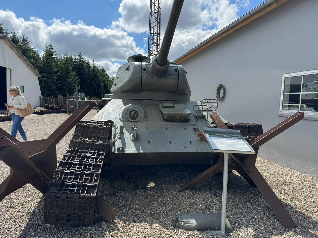 PanzerMuseum East-斯劳厄尔瑟必去景点