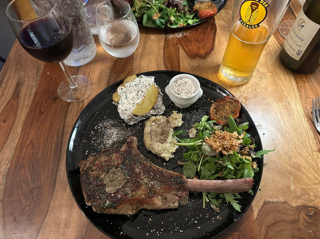 Le Bistro De Buisson