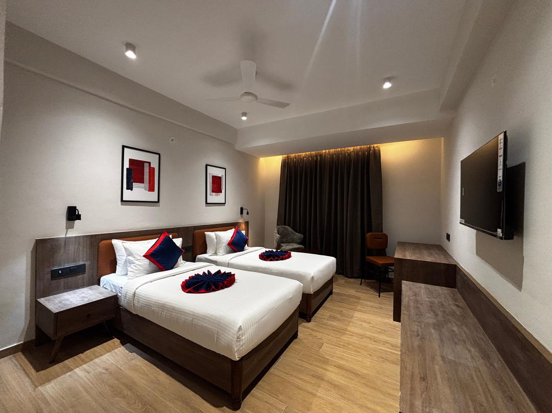Zip By Spree Hotels Madhuram Haldwani