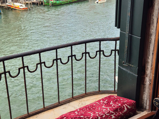 洛坎达莱昂比安科酒店主图