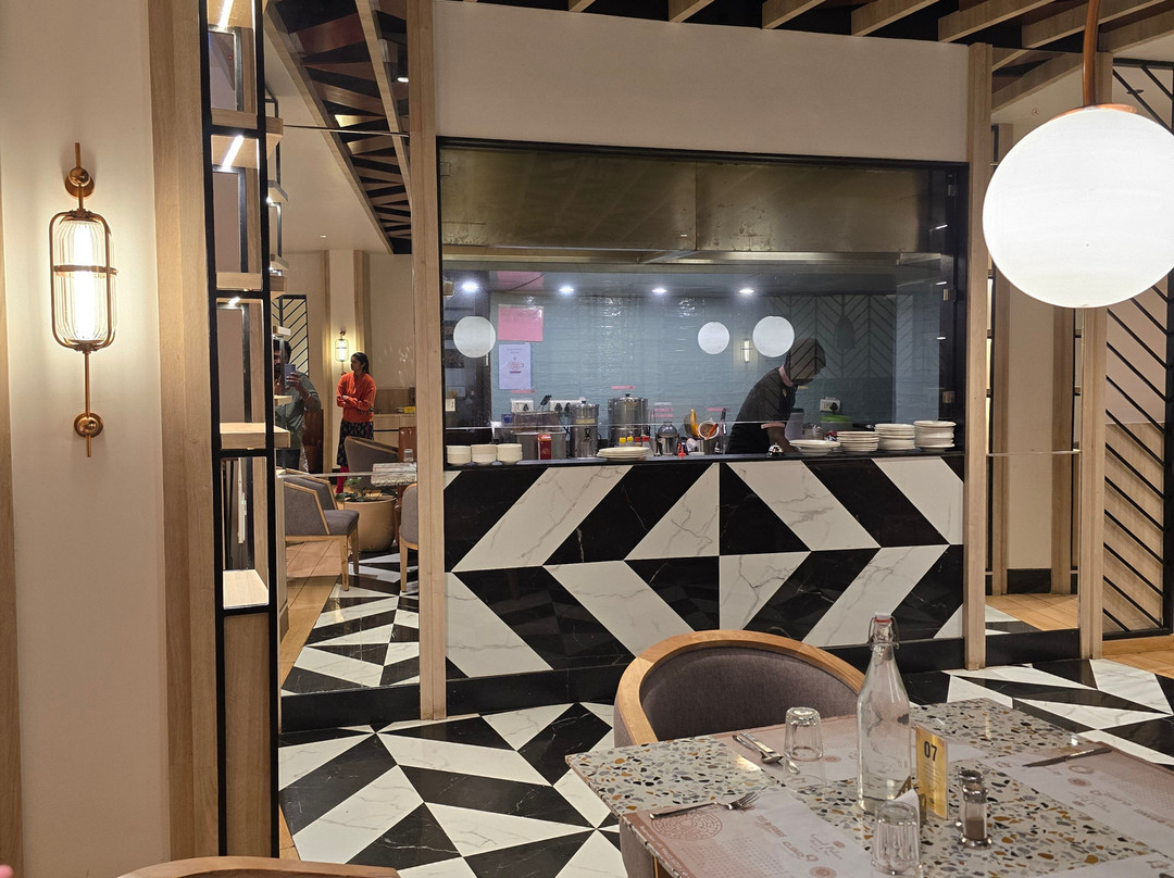 亚尔考德餐馆和美食-The Orange Restaurant