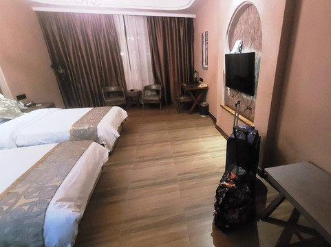Huoshanhong Hotel