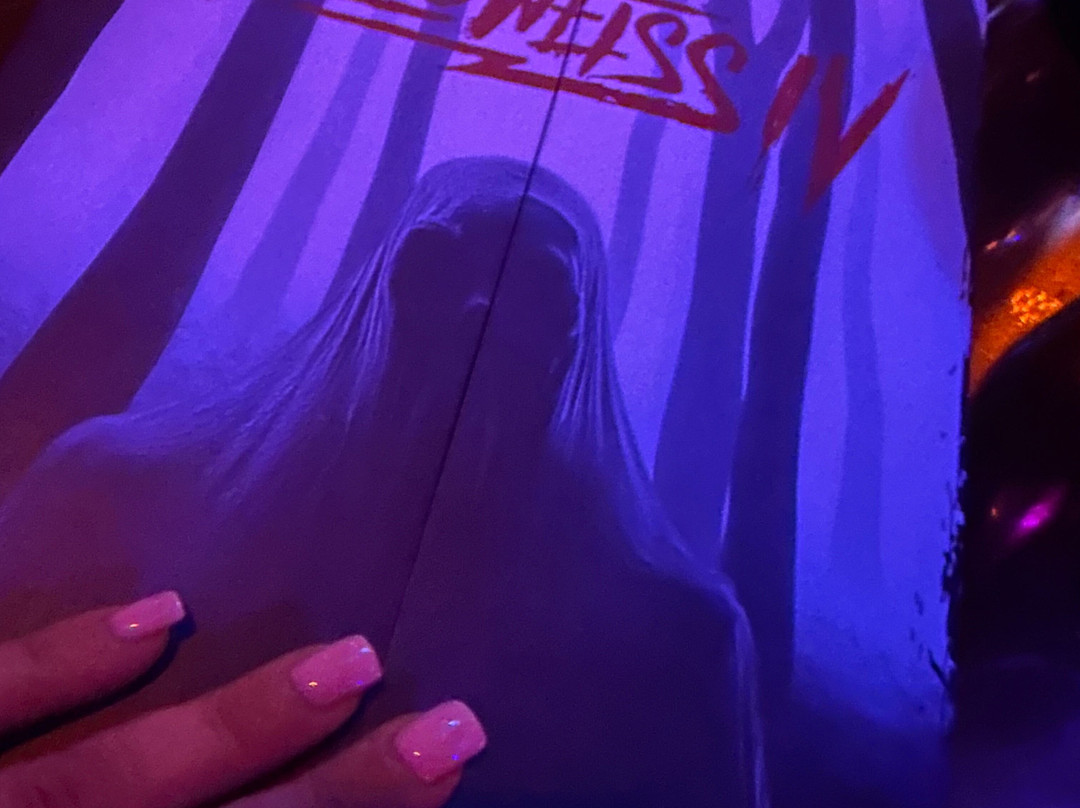 Weiss Distilling Co.-Clawson必去景点