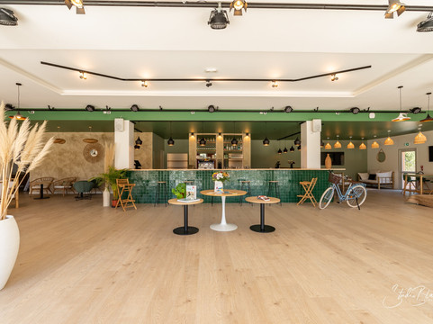 Garden Restaurant - Domaine La Roque