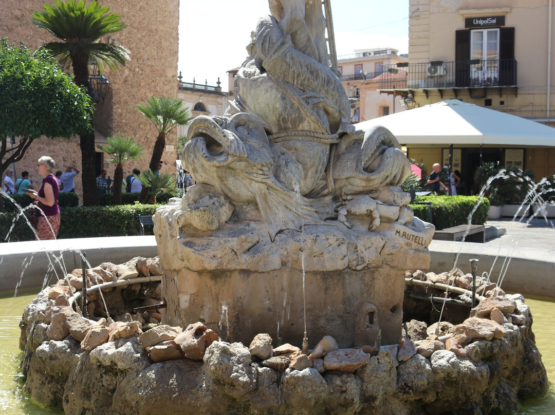 Fontana del Tritone-Monreale必去景点