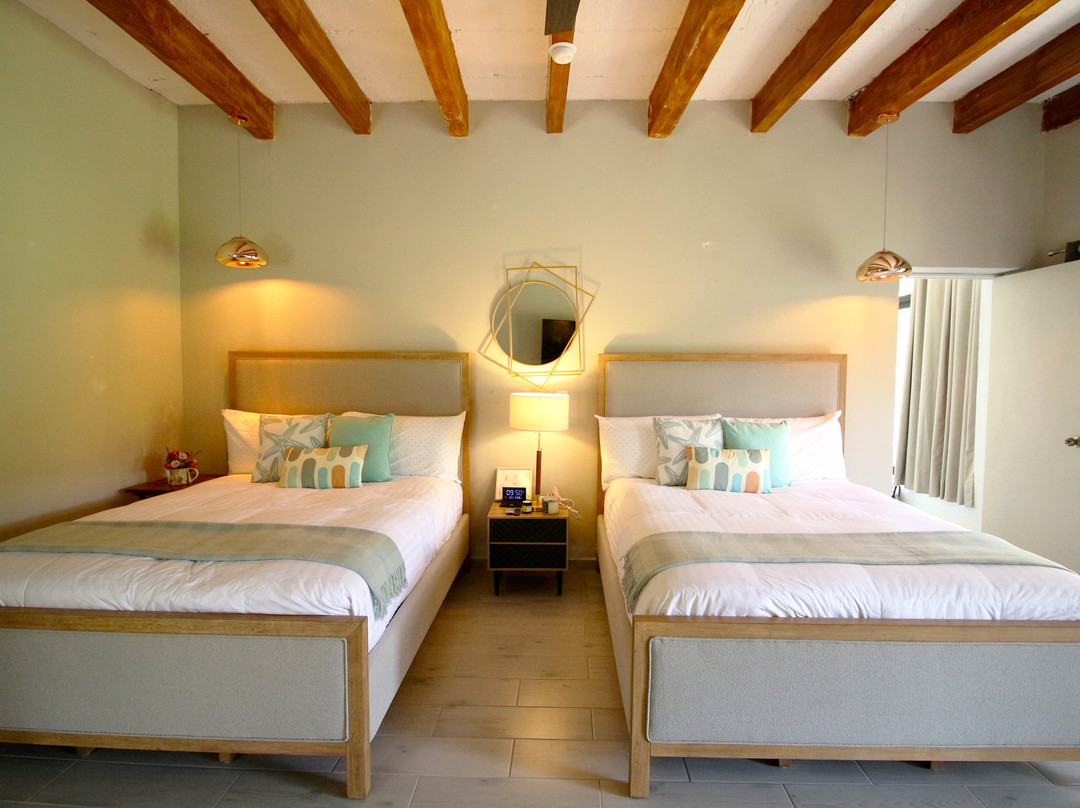 Los Laureles Hotel Y Centro De Convenciones主图