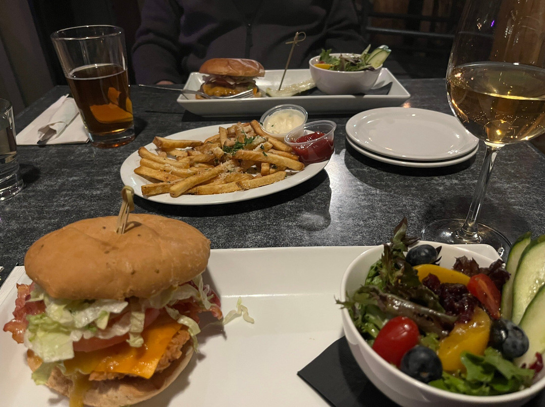 The Ocean Beach Crafts, Drafts & Eats