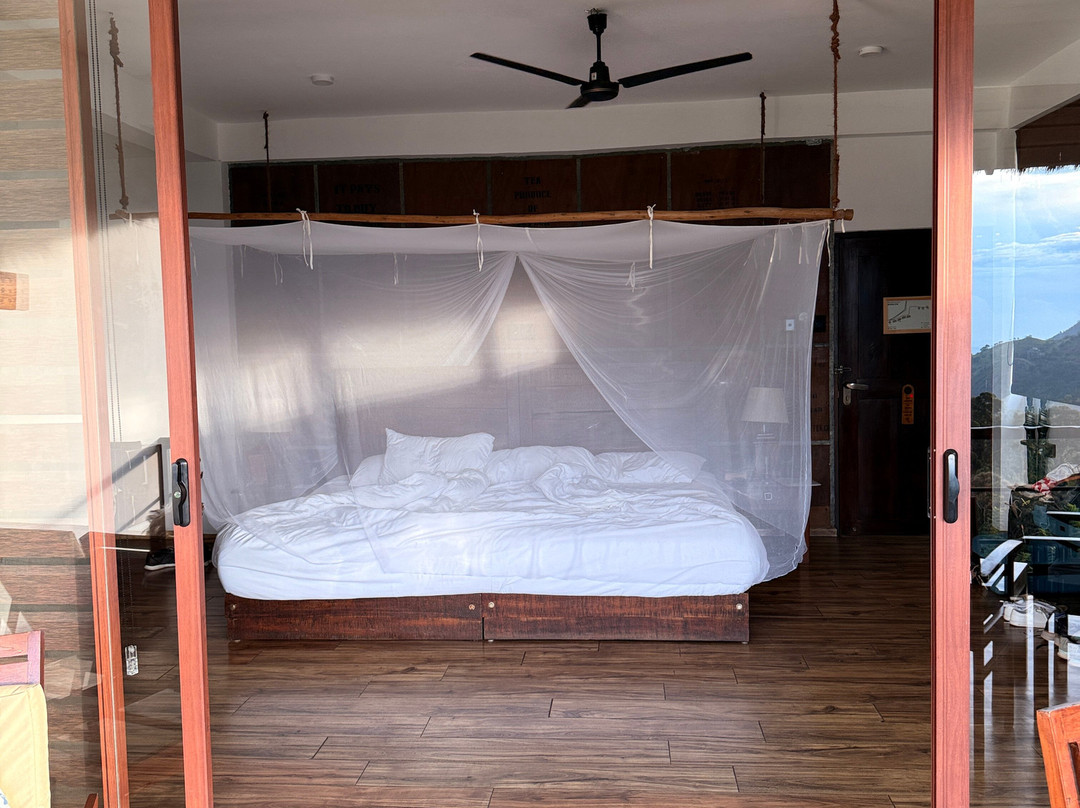 98英亩度假村主图